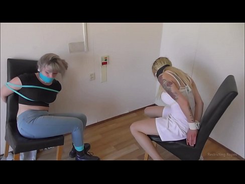 ❤️ 上癮 / 綁起來堵嘴 / 遇險少女 ❤ 俄羅斯色情 在色情 zh-tw.zoomporno.ru