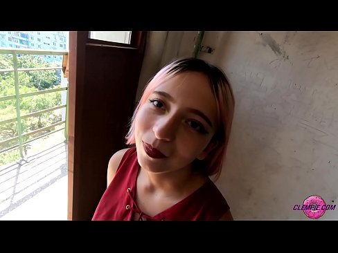 ❤️ 學生性感在內陸吸了一個陌生人 - 射在他臉上 ❤ 俄羅斯色情 在色情 zh-tw.zoomporno.ru